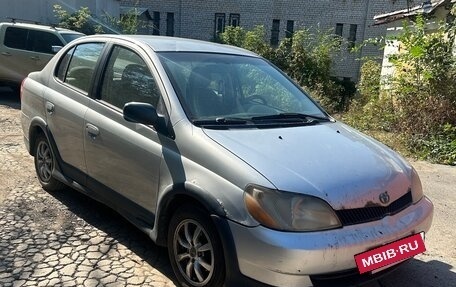 Toyota Echo, 2001 год, 260 000 рублей, 2 фотография
