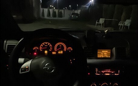 Opel Vectra C рестайлинг, 2005 год, 465 000 рублей, 20 фотография