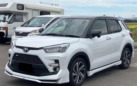 Toyota Raize I, 2022 год, 1 258 000 рублей, 1 фотография