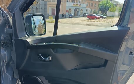Renault Trafic, 2022 год, 3 950 000 рублей, 13 фотография