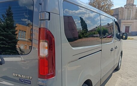 Renault Trafic, 2022 год, 3 950 000 рублей, 21 фотография