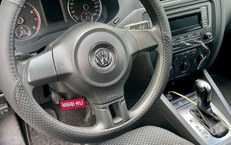 Volkswagen Jetta VI, 2014 год, 999 000 рублей, 8 фотография