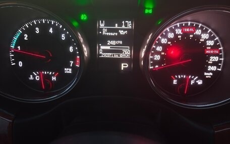 Jeep Grand Cherokee, 2012 год, 1 550 000 рублей, 17 фотография