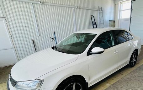 Volkswagen Jetta VI, 2014 год, 999 000 рублей, 14 фотография
