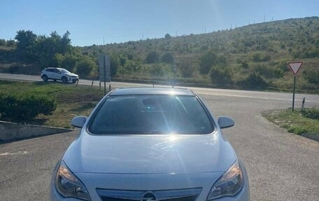 Opel Astra J, 2011 год, 649 000 рублей, 3 фотография