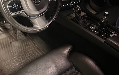 Volvo XC60 II, 2019 год, 3 690 000 рублей, 7 фотография