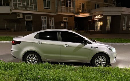 KIA Rio III рестайлинг, 2015 год, 1 000 000 рублей, 9 фотография