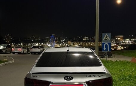 KIA Rio III рестайлинг, 2015 год, 1 000 000 рублей, 4 фотография