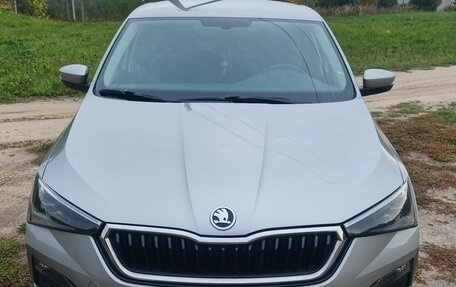 Skoda Rapid II, 2021 год, 1 830 000 рублей, 2 фотография