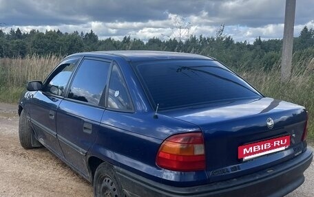 Opel Astra F, 1993 год, 150 000 рублей, 3 фотография