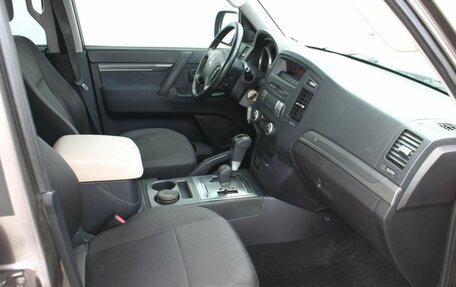 Mitsubishi Pajero IV, 2010 год, 1 702 000 рублей, 12 фотография