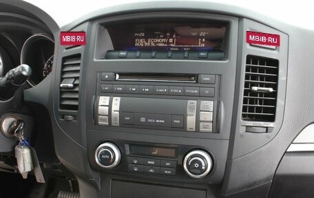 Mitsubishi Pajero IV, 2010 год, 1 702 000 рублей, 18 фотография