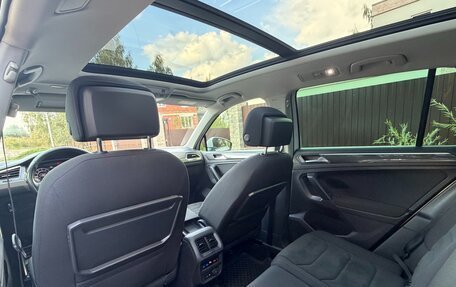 Volkswagen Tiguan II, 2018 год, 2 450 000 рублей, 8 фотография