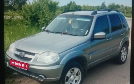 Chevrolet Niva I рестайлинг, 2012 год, 700 000 рублей, 2 фотография