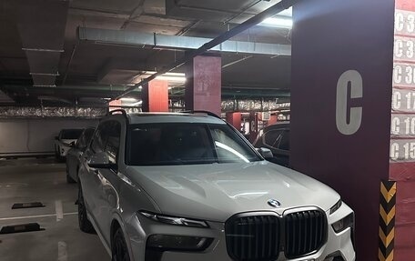 BMW X7, 2024 год, 16 000 000 рублей, 19 фотография