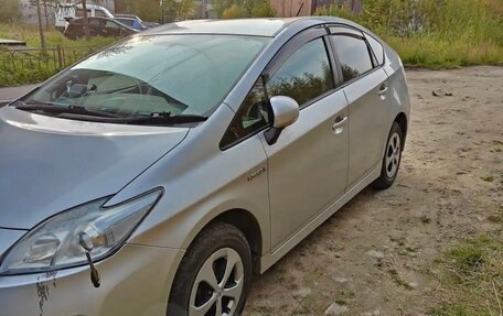 Toyota Prius, 2010 год, 820 000 рублей, 3 фотография