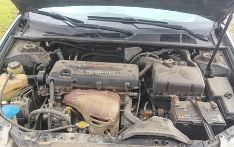 Toyota Camry V40, 2005 год, 620 000 рублей, 10 фотография