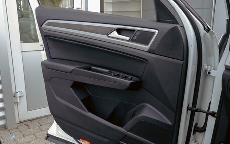 Volkswagen Teramont I, 2018 год, 3 195 000 рублей, 14 фотография