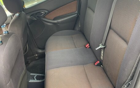 Ford Focus IV, 2002 год, 169 000 рублей, 16 фотография