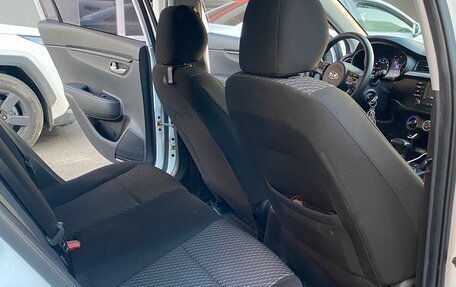 KIA Rio IV, 2019 год, 1 500 000 рублей, 13 фотография
