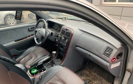 KIA Magentis I, 2005 год, 110 000 рублей, 5 фотография