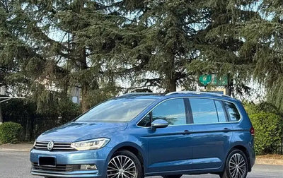 Volkswagen Touran III, 2018 год, 1 429 222 рублей, 1 фотография