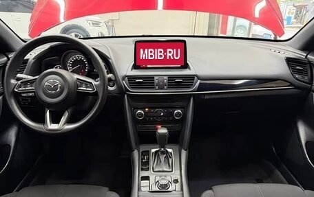 Mazda CX-4, 2023 год, 1 580 055 рублей, 8 фотография