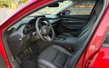 Mazda 3, 2023 год, 1 540 000 рублей, 12 фотография