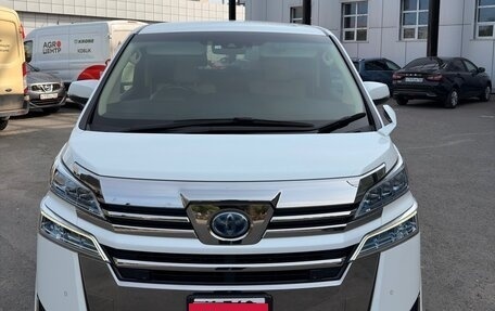 Toyota Vellfire II, 2020 год, 4 950 000 рублей, 1 фотография