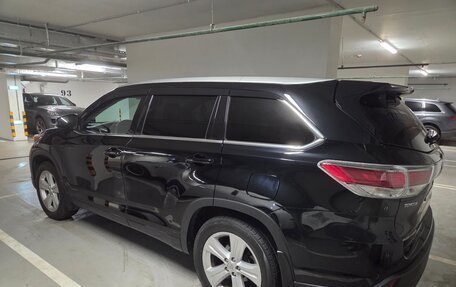 Toyota Highlander III, 2015 год, 3 000 000 рублей, 20 фотография