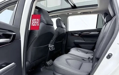 Toyota Highlander, 2026 год, 8 100 700 рублей, 13 фотография
