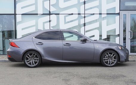 Lexus IS III, 2017 год, 2 600 000 рублей, 5 фотография