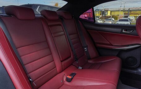 Lexus IS III, 2017 год, 2 600 000 рублей, 12 фотография