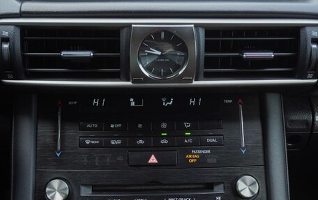 Lexus IS III, 2017 год, 2 600 000 рублей, 22 фотография