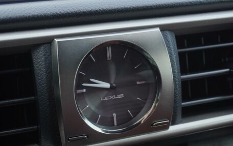 Lexus IS III, 2017 год, 2 600 000 рублей, 23 фотография