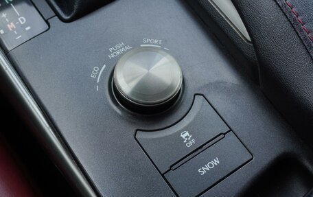 Lexus IS III, 2017 год, 2 600 000 рублей, 19 фотография