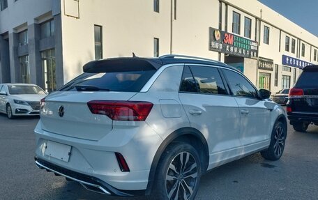 Volkswagen T-Roc I, 2023 год, 1 550 000 рублей, 5 фотография