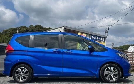 Honda Freed II, 2023 год, 1 300 000 рублей, 4 фотография