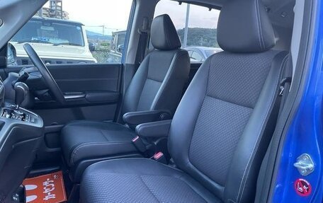Honda Freed II, 2023 год, 1 300 000 рублей, 12 фотография