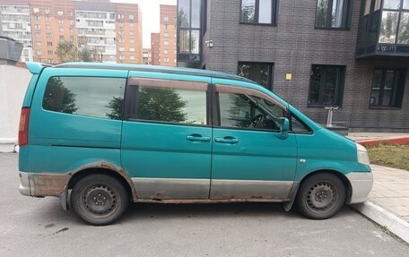 Nissan Serena II, 1999 год, 300 000 рублей, 2 фотография