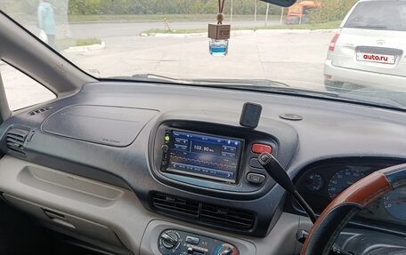 Nissan Serena II, 1999 год, 300 000 рублей, 16 фотография