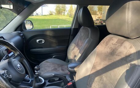 KIA Soul II рестайлинг, 2014 год, 1 099 000 рублей, 17 фотография