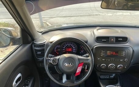 KIA Soul II рестайлинг, 2014 год, 1 099 000 рублей, 16 фотография