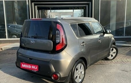 KIA Soul II рестайлинг, 2014 год, 1 099 000 рублей, 10 фотография