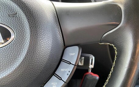 KIA Soul II рестайлинг, 2014 год, 1 099 000 рублей, 26 фотография