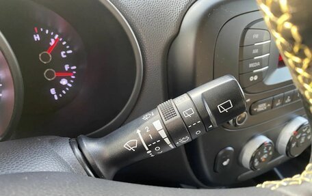 KIA Soul II рестайлинг, 2014 год, 1 099 000 рублей, 25 фотография