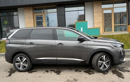 Peugeot 5008 II, 2022 год, 2 300 000 рублей, 3 фотография