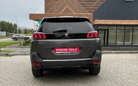 Peugeot 5008 II, 2022 год, 2 300 000 рублей, 6 фотография
