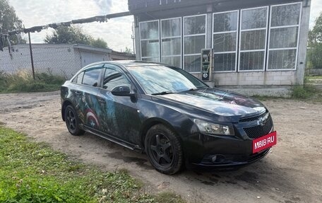 Chevrolet Cruze II, 2011 год, 900 000 рублей, 8 фотография