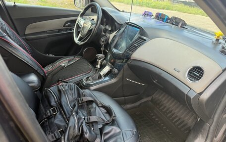 Chevrolet Cruze II, 2011 год, 900 000 рублей, 19 фотография